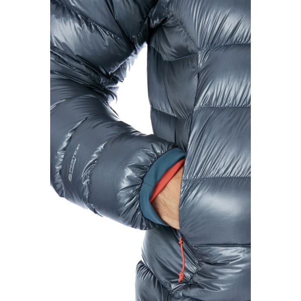PLUMAS RAB ZERO G