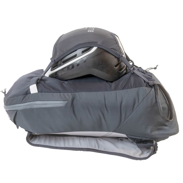 MOCHILA BLUE ICE TAKA 22